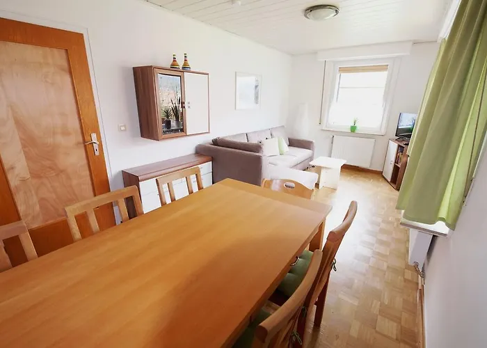 דירה Wolfsbau Ferienwohnung לאנגלסהיים